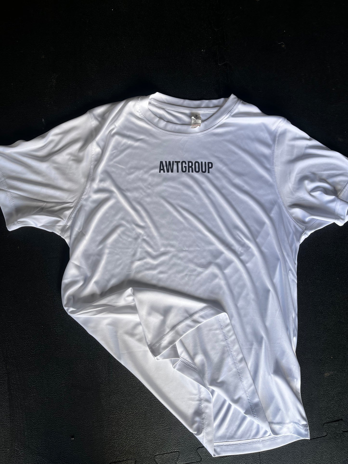 AWT MEMBER WHITE | T SHIRT